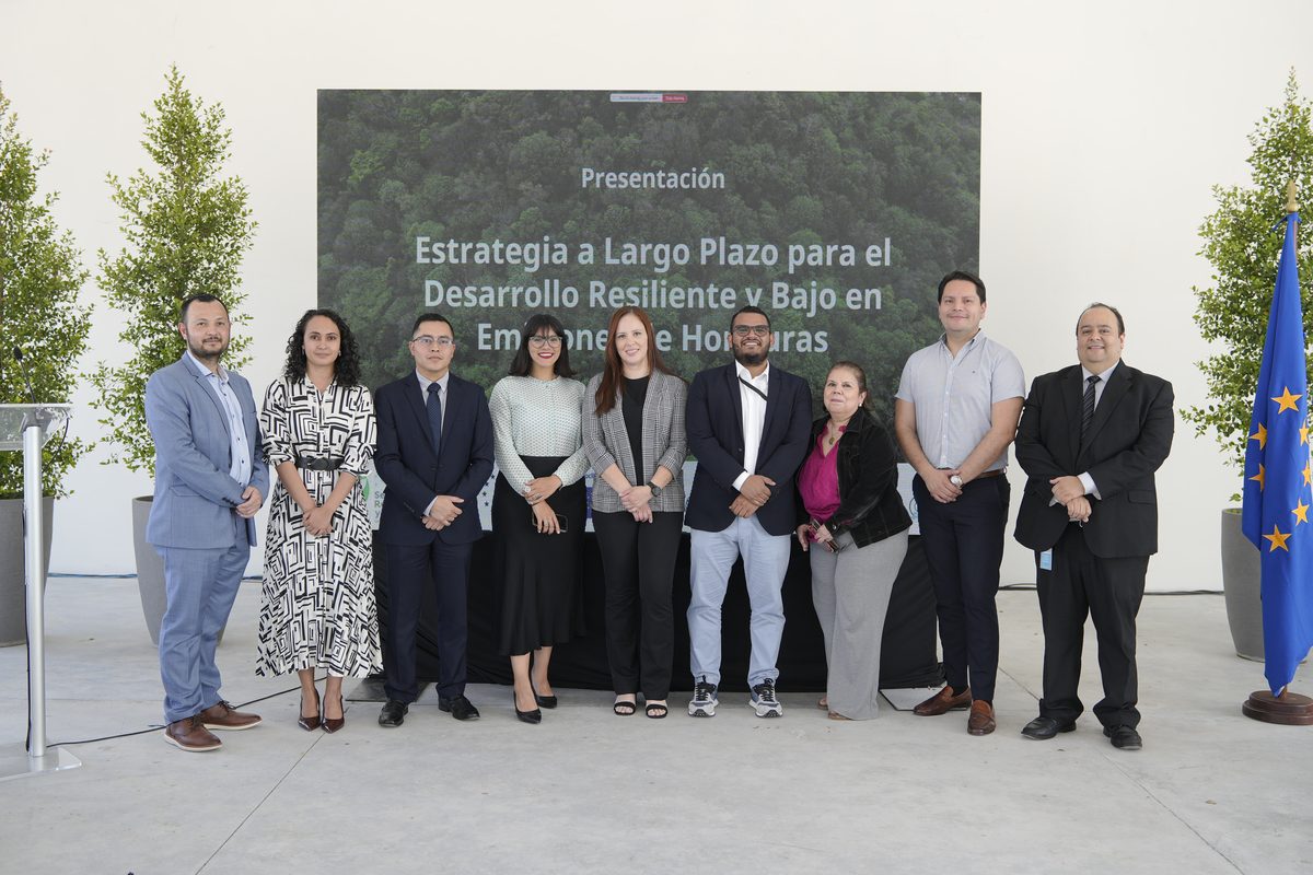 Servicios de organización y presentación del lanzamiento de la Estrategia Nacional de Descarbonización y Resiliencia Climática de Honduras