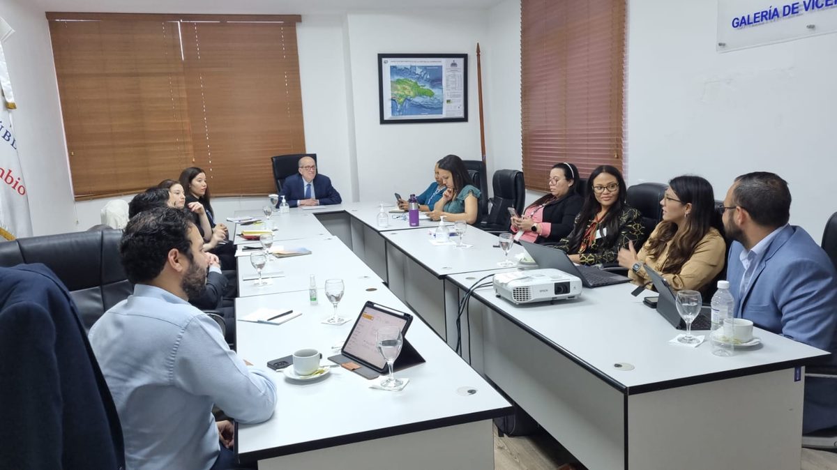 Evaluación Económica de la Descarbonización del Sector Eléctrico en la República Dominicana