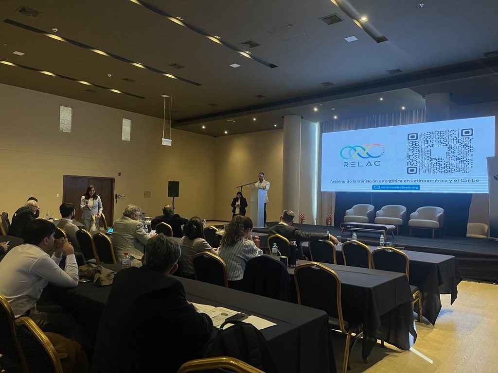 Análisis regional prospectivo de necesidades de transmisión en los países RELAC (2025)